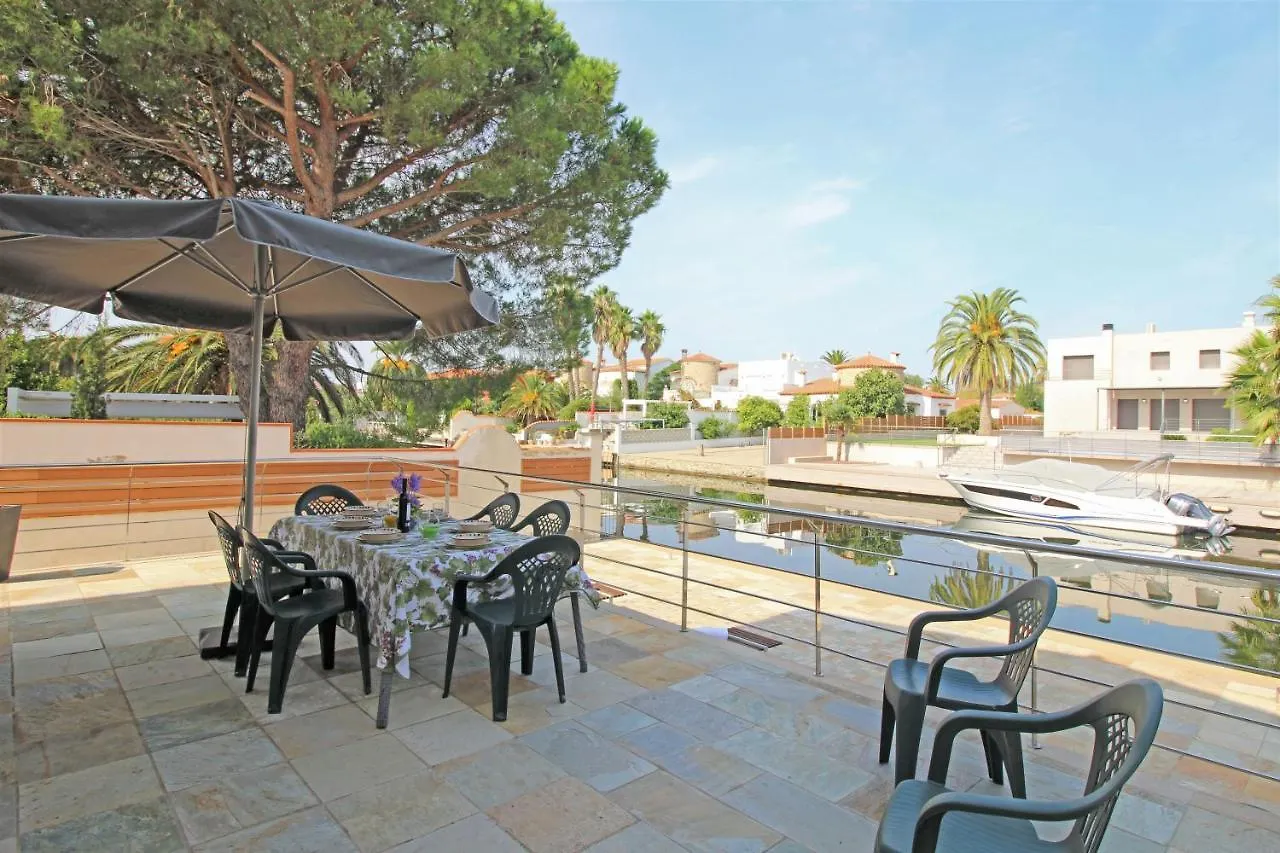 Apart-Rent Villa Ter 0031 Empuriabrava Spanyolország