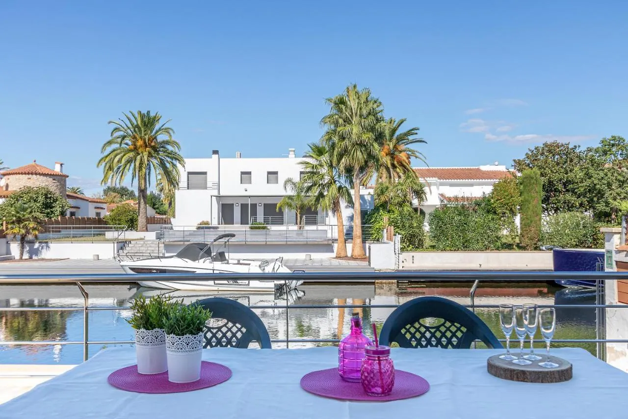 Apart-Rent Villa Ter 0031 Empuriabrava